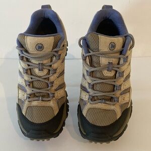 Merrell Vibram Women’s Size 7.5 Hiking Shoes